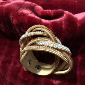 Women’s bracelet